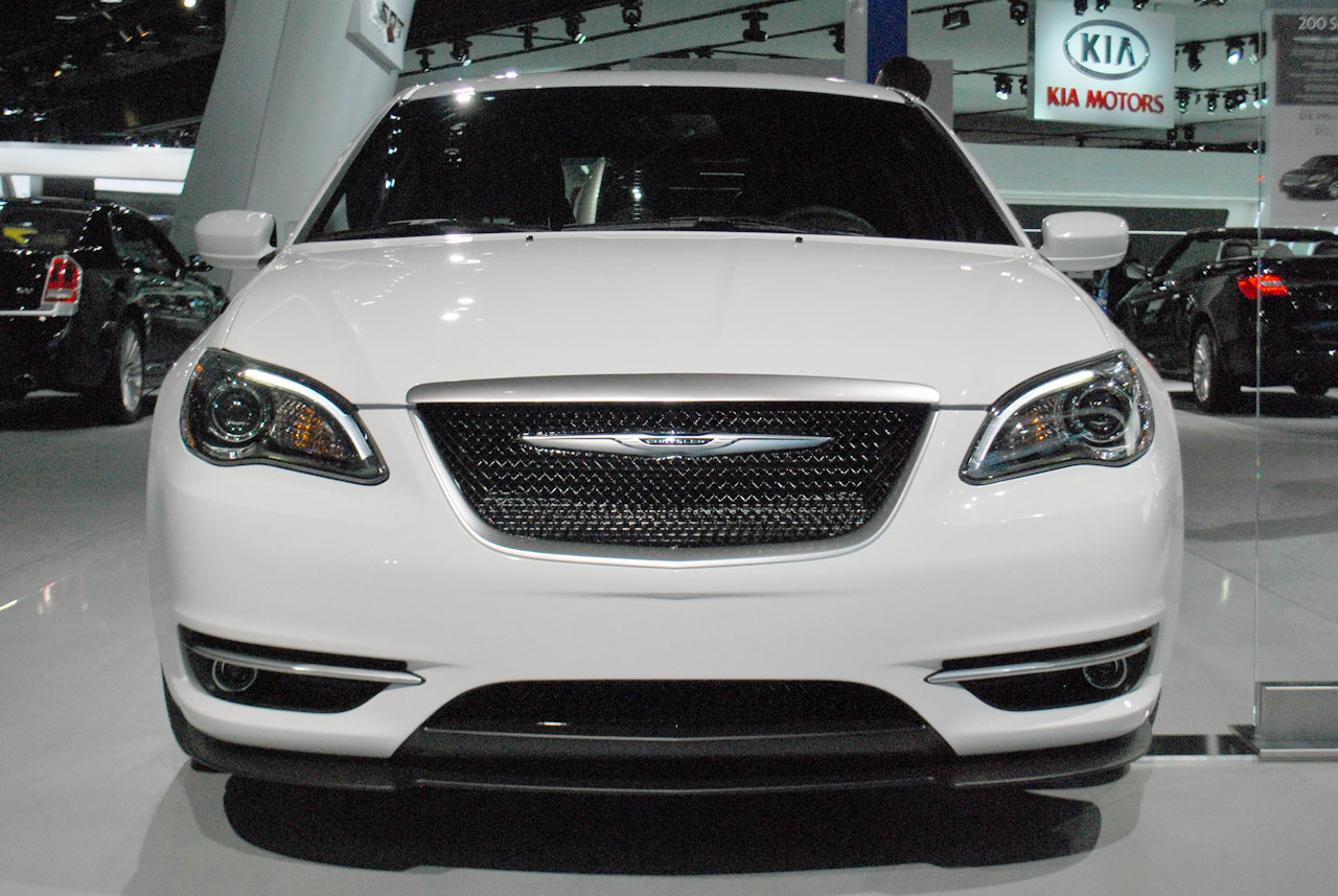 Cars Journal Mopar Chrysler 200 Super S