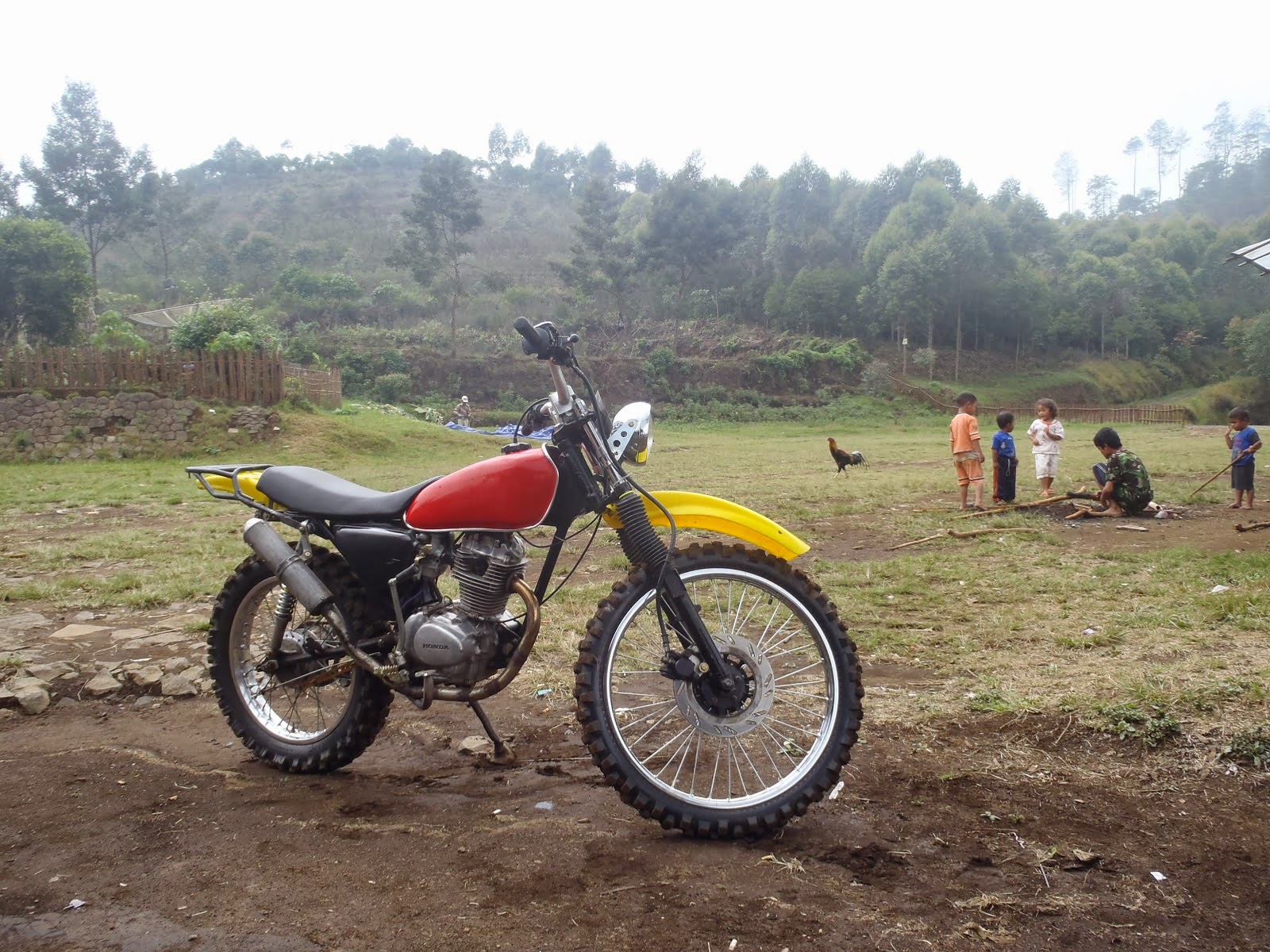 Cb 100 Modifikasi Cross Gestrack