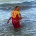 Vídeo mostra momento do resgate de jovem atacado por tubarão