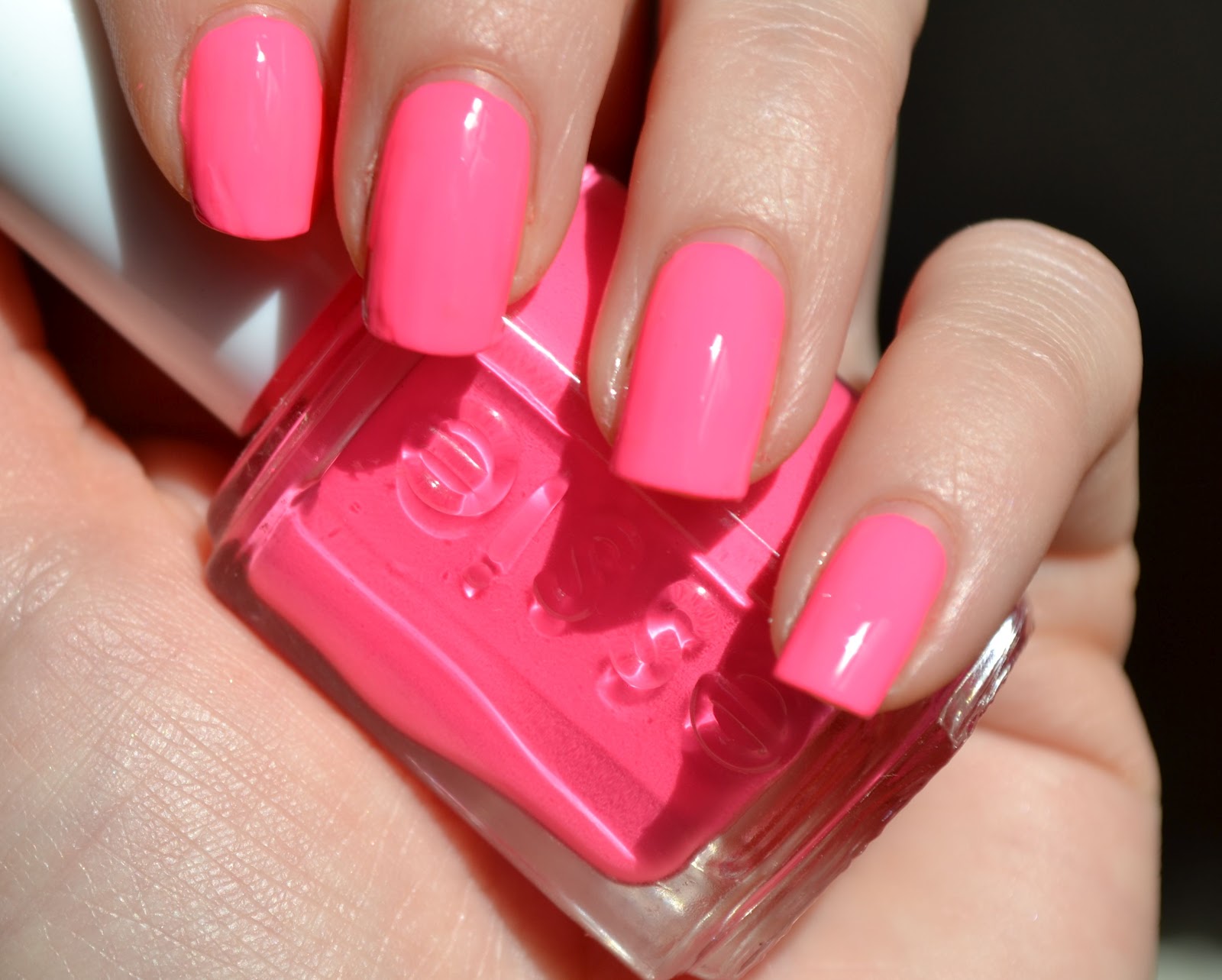 MakeUpVitamins: Essie Punchy Pink 694 Swatch, Review & Dupes