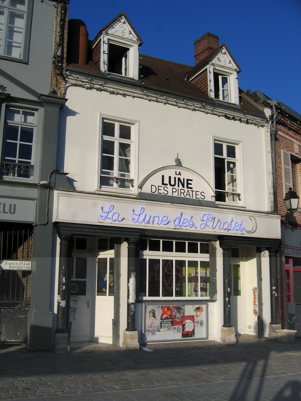 It's Time to Share...: An Afternoon in Amiens, France...