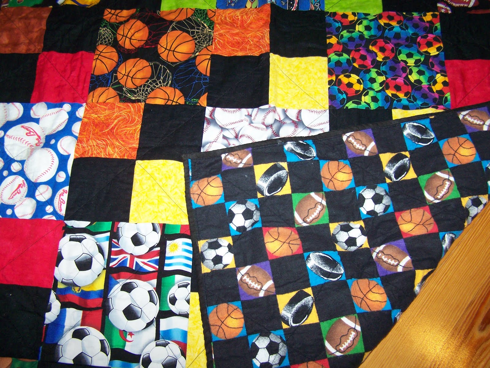 Busy Hands Quilts Sports Quilt