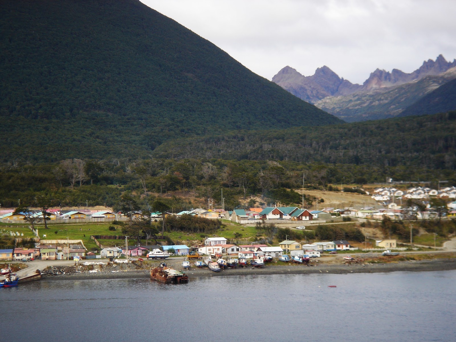 Recorriendo el mundo en imágenes Puerto Williams Canal de Beagle Isla Navarino Chile