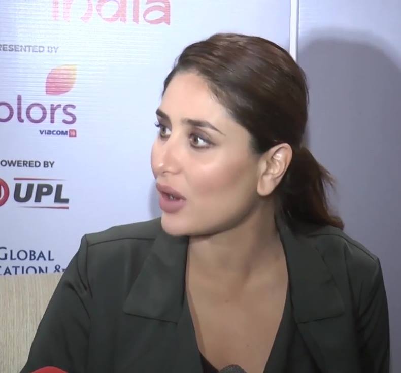 Actress Kareena Kapoor Face Closeup In Black Shirt