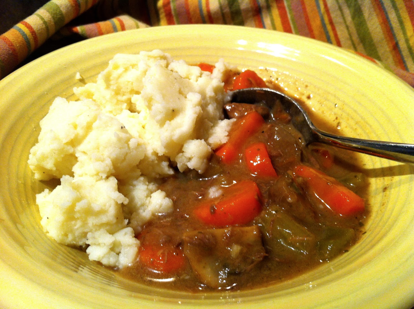 what's up at the white house: beef stew with mashed potatoes