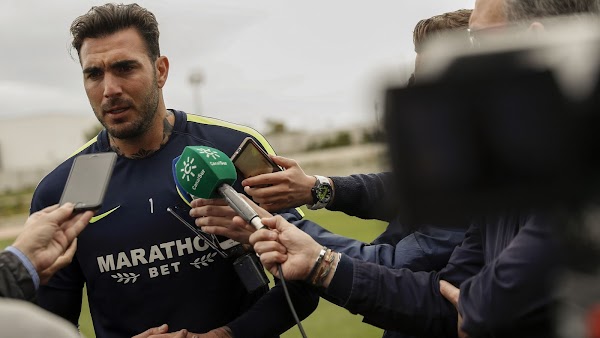 Roberto - Málaga -: "Si no se consigue el objetivo tengo que volver al Espanyol"