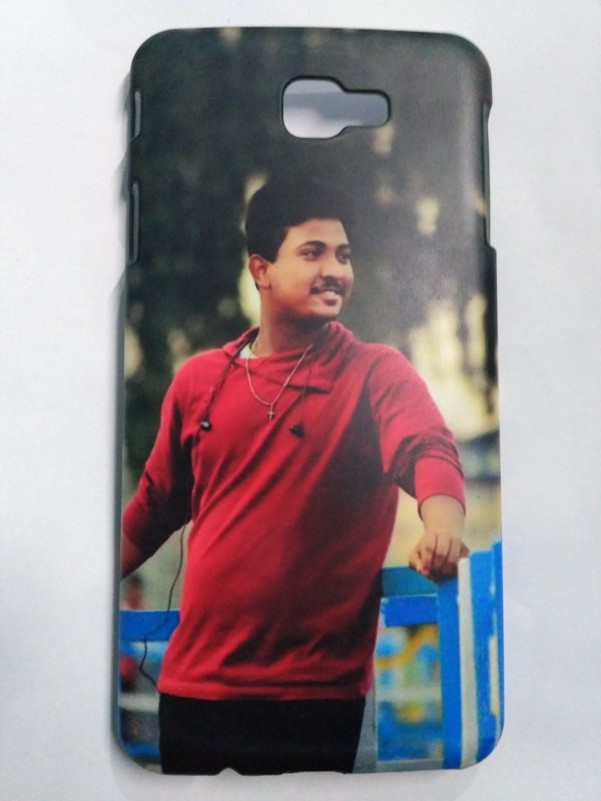 Best customize mobile back cover at just 299/ all models available