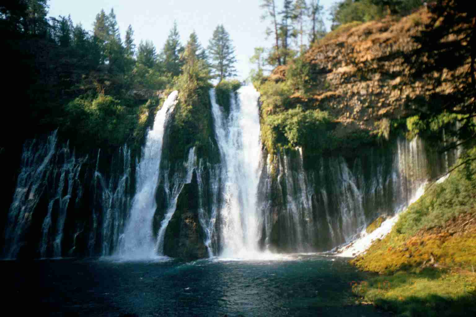 Burney Falls California America Places4traveler Best Tourism