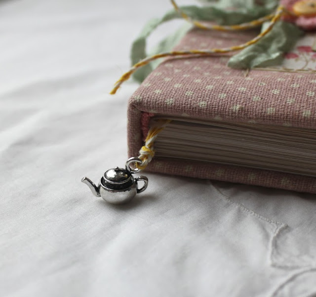 Два вкусных блокнота)