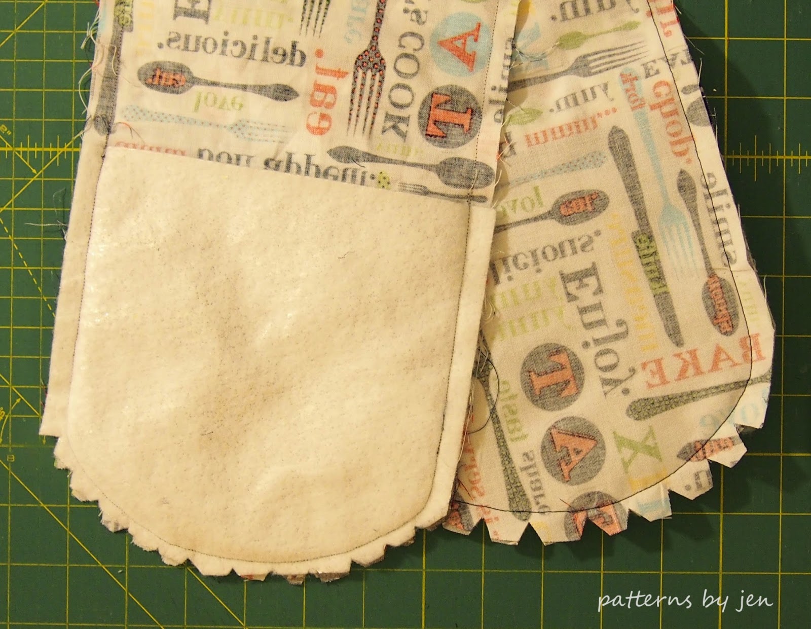 Patterns By Jen Picked By Jen Twohand Casserole Pot Holder