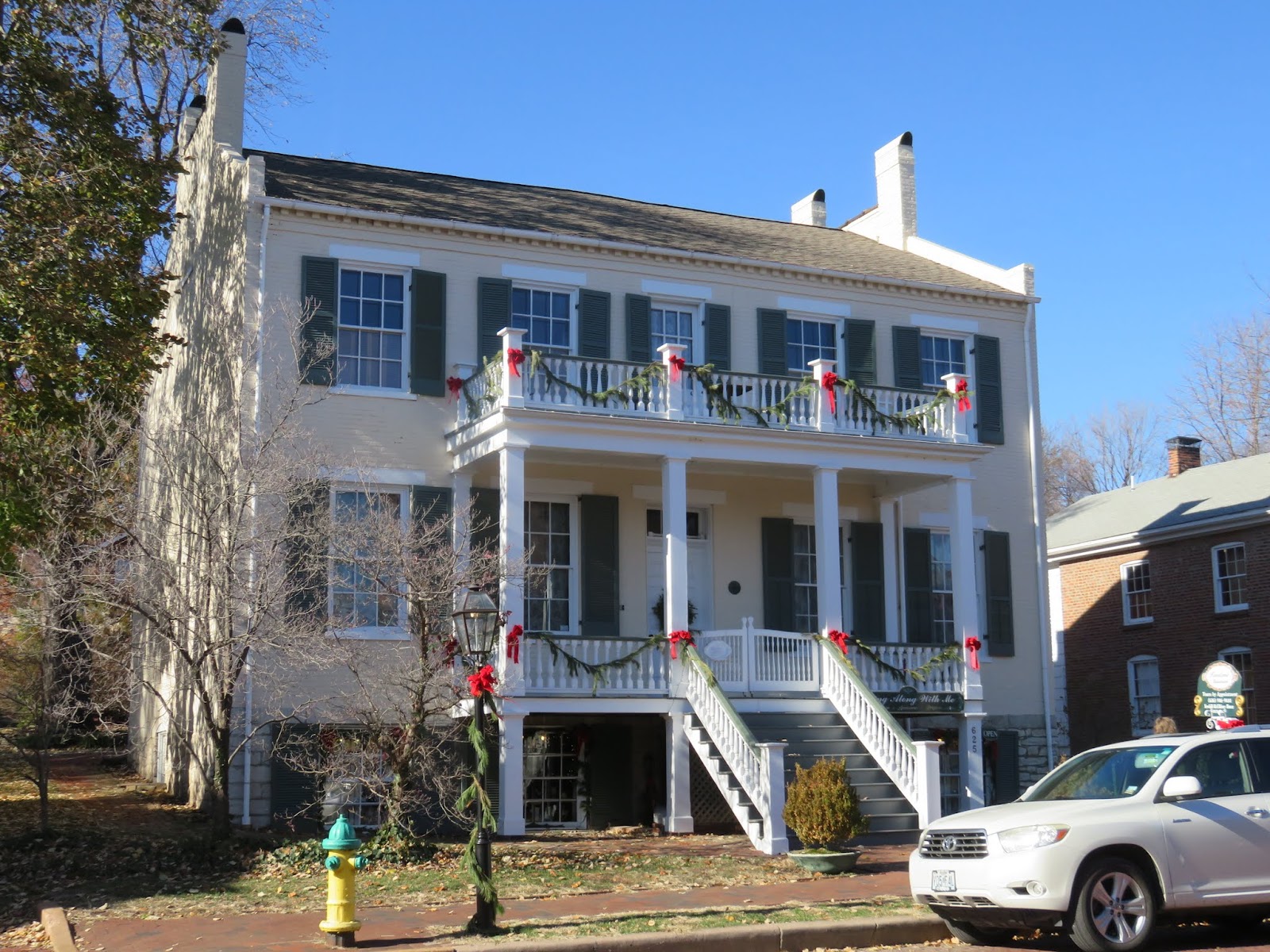 Big Daddy Dave Historic St. Charles Missouri