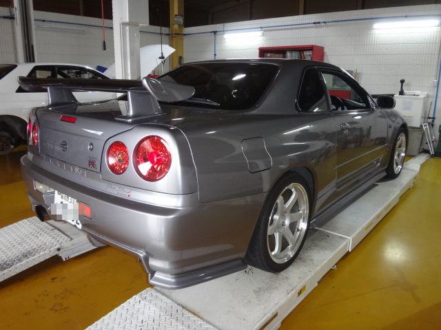 35237円 価格 スカイライン GT-R BNR34 RANDO SPORTS サイドステップ