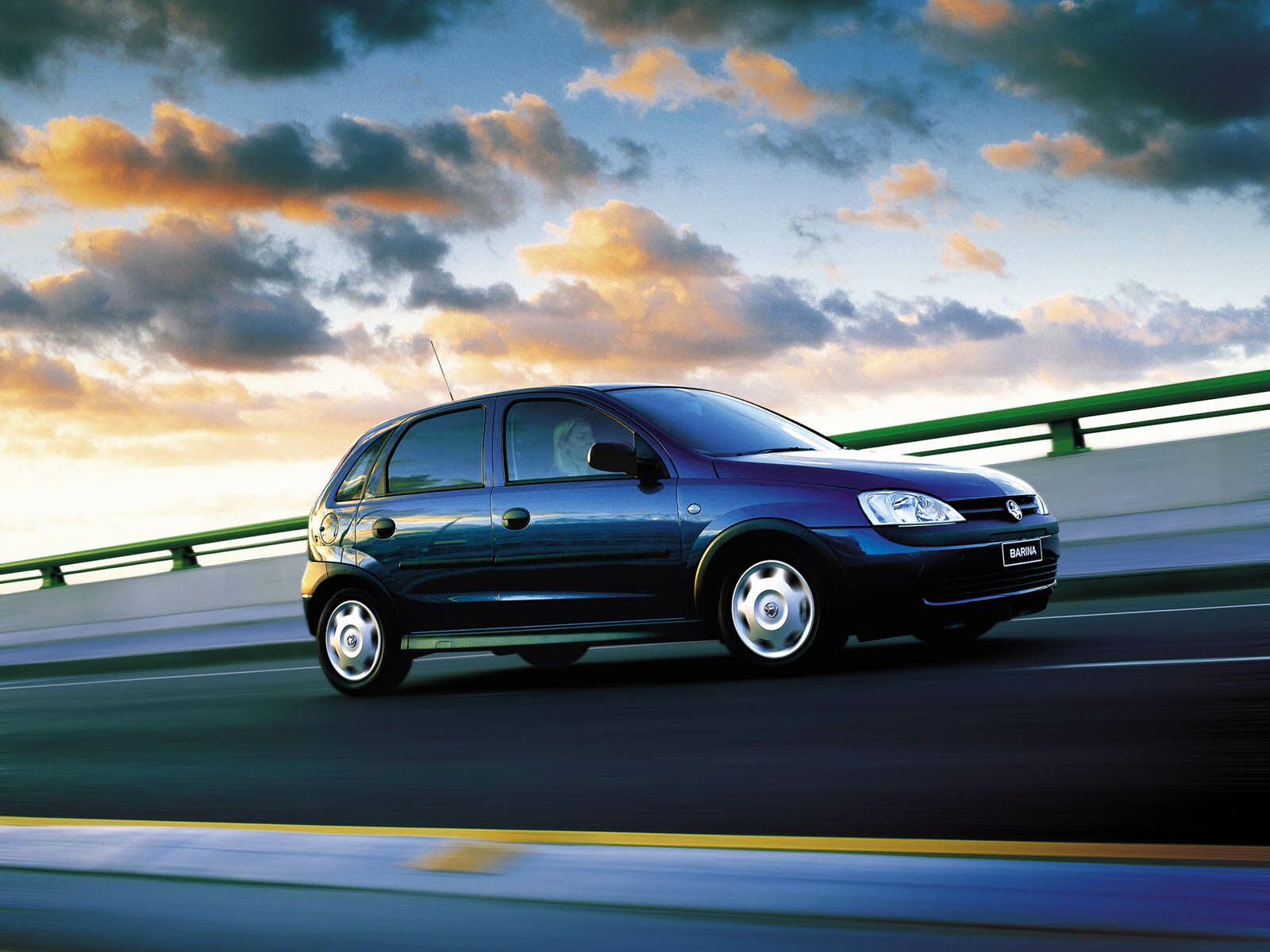 Car And Car Zone Holden Barina 2001 new cars, car reviews, car