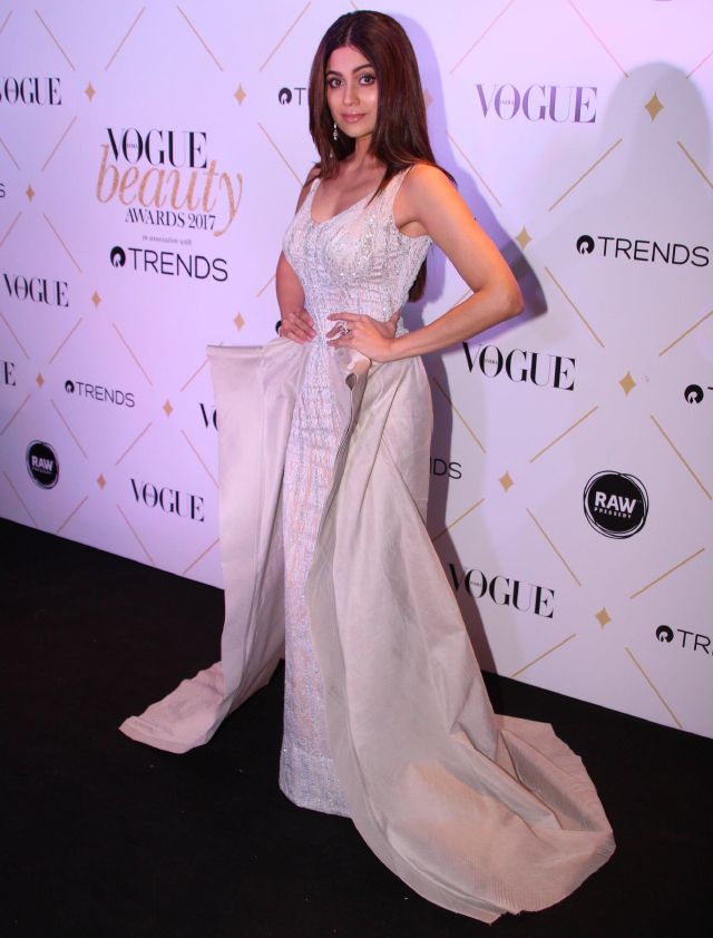 Shamita Shetty At 2017 Vogue Beauty Awards In White Dress
