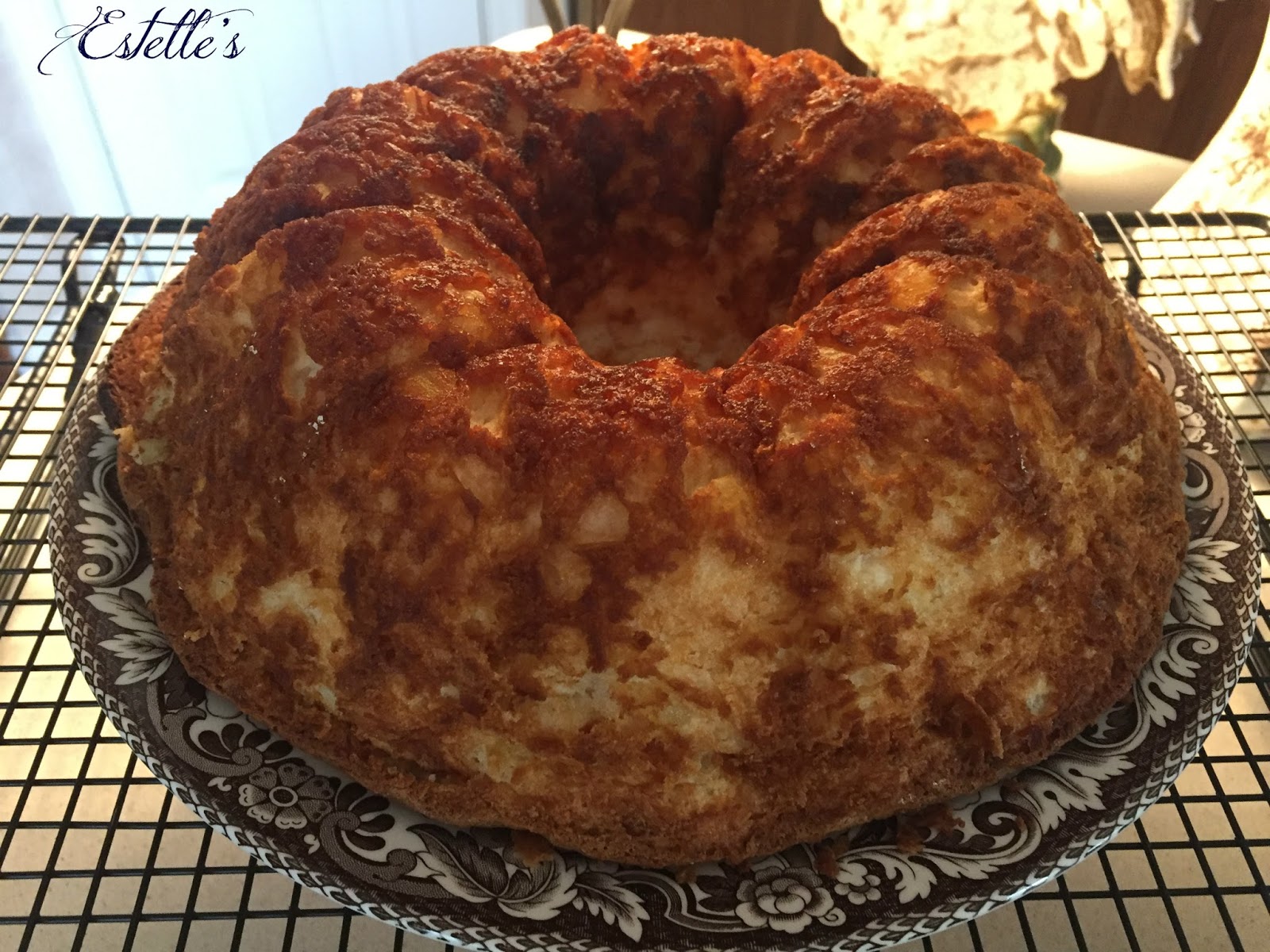 Estelle's PINEAPPLE ANGEL FOOD CAKE..ANOTHER TWOINGREDIENT SWEET ENDING