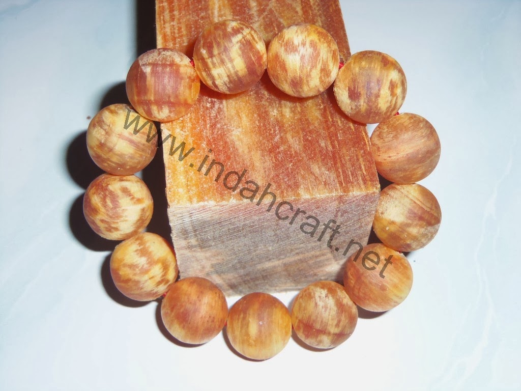 gelang kayu pinus getah 18mm indahcraft gelang kayu pinus getah 18mm indahcraft