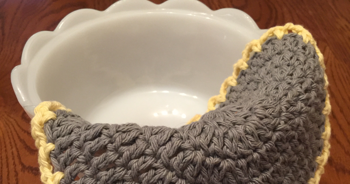 MrsBrits Easy Round Crochet Dishcloth Pattern with Bernat Handicrafter