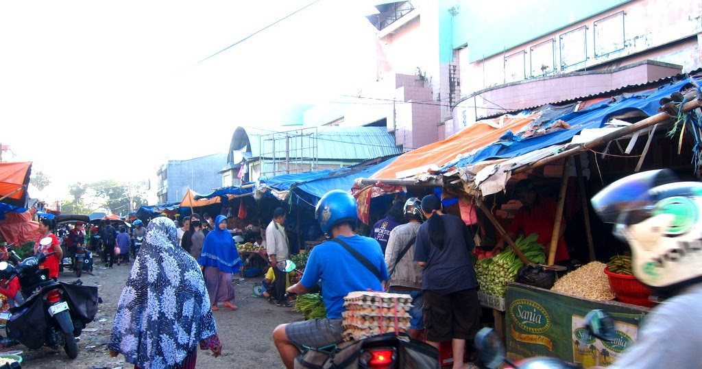Travelholic: Makassar | Terung Market/Pasar Terung Field Day