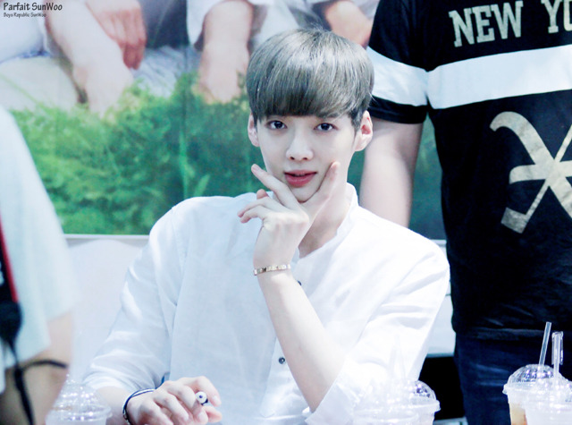 흔한 아이돌의 친누나와의 카톡(민망주의ㅋㅋㅋㅋ) | 인스티즈