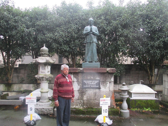 12183756_915953985136560_449277823411346