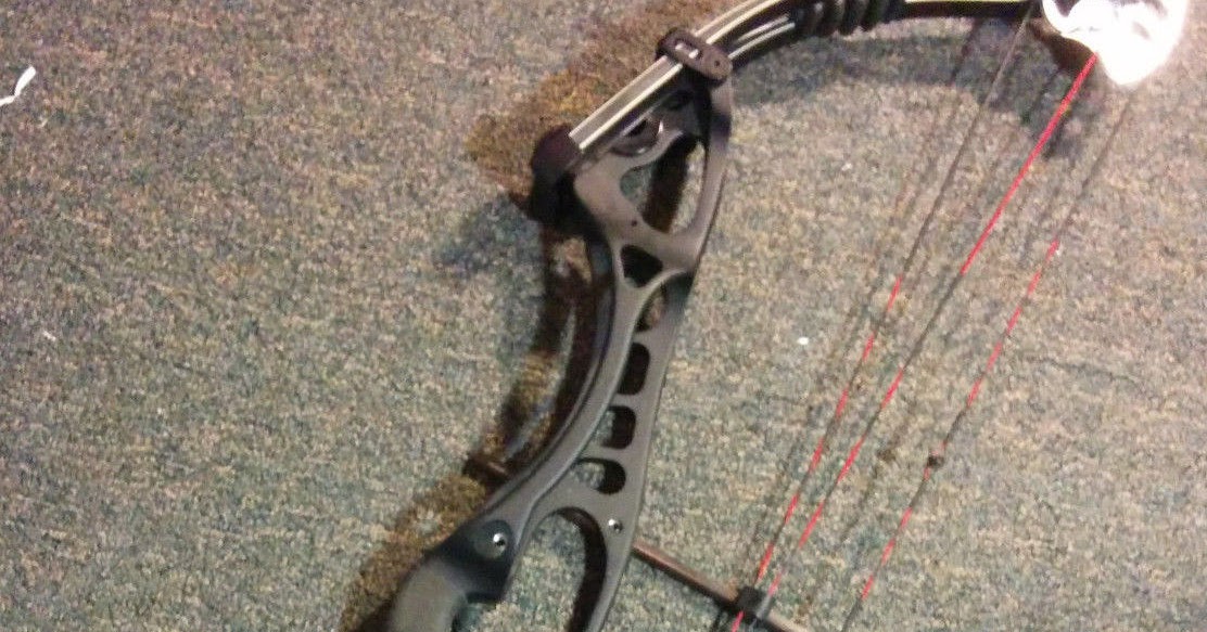 Hoyt Carbon Matrix RKT