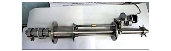 Магнетронний випаровувач для нанесення покриття в каналі гарматного ствол