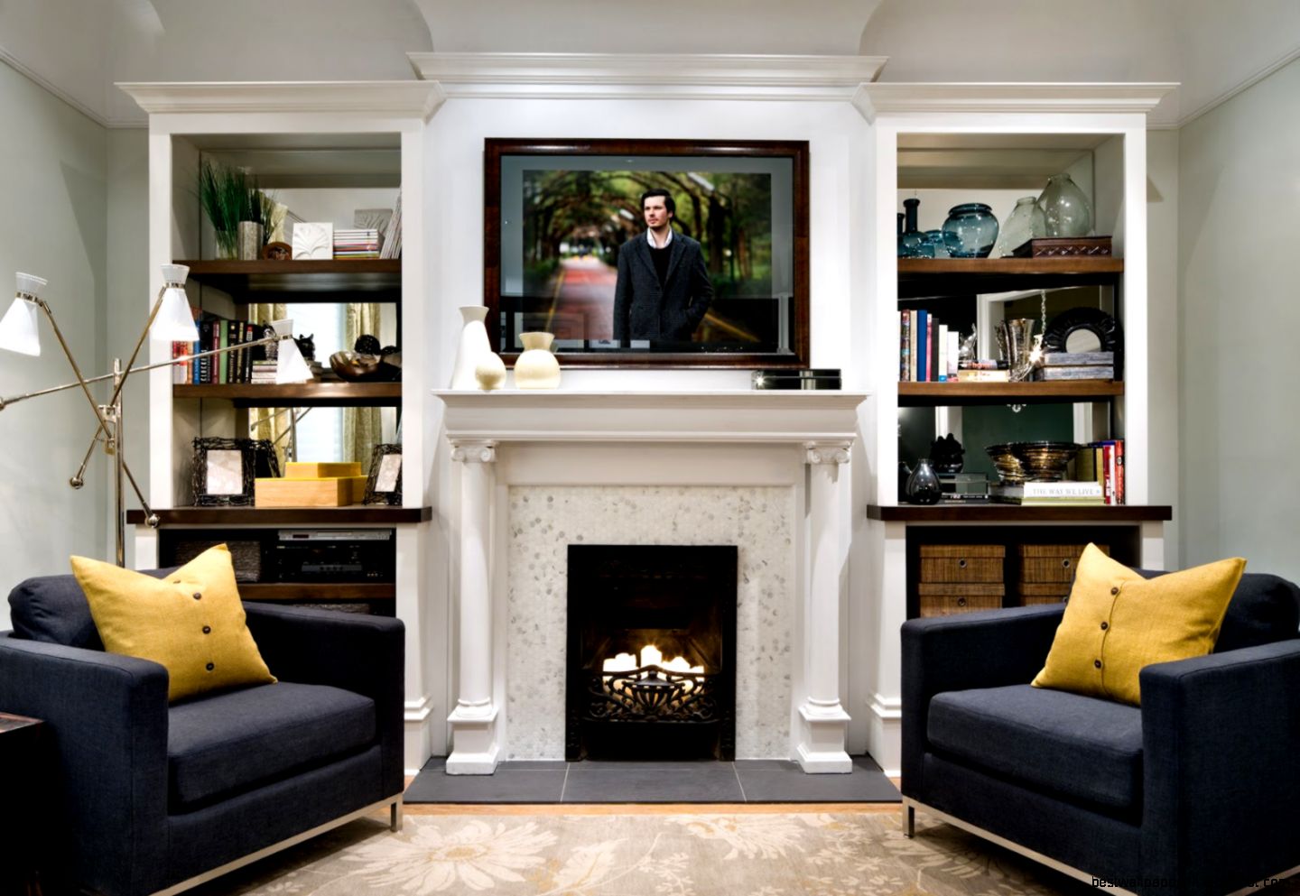 Decor Living Room with Fireplace and TV