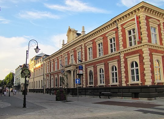 Budynek poczty przy ul. Piłsudskiego wybudowany w 1878 roku.