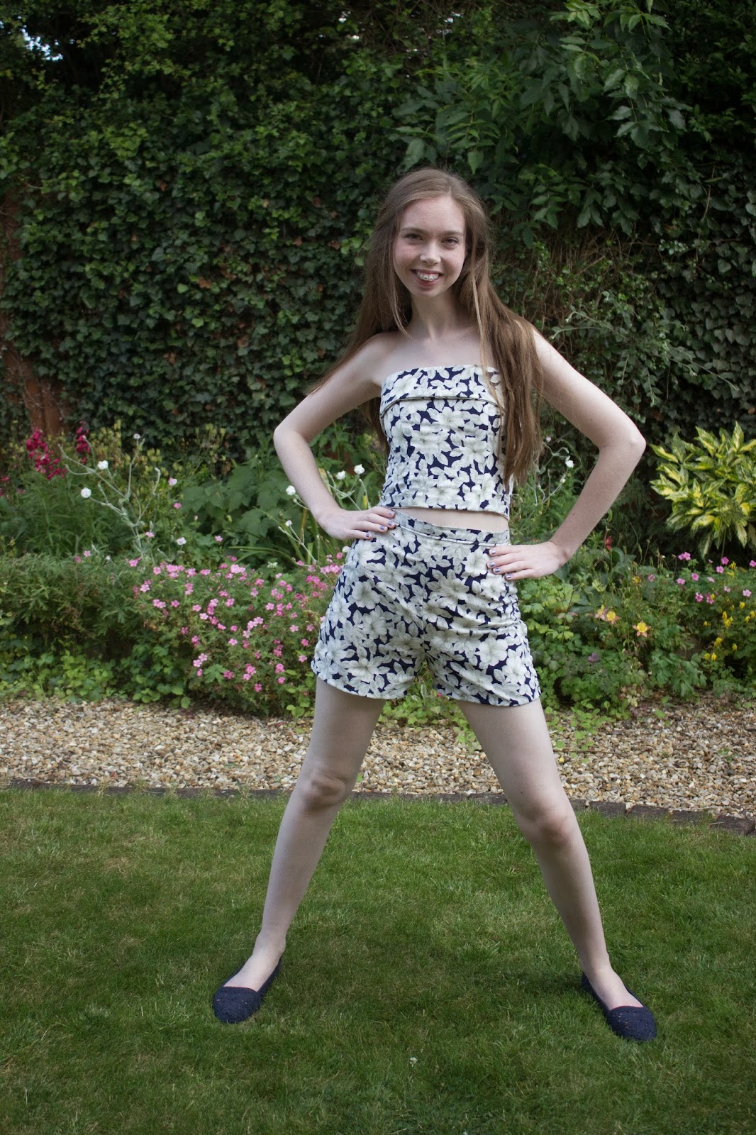 Lady Sewalot: Floral Playsuit Lady Sewalot: Floral Playsuit