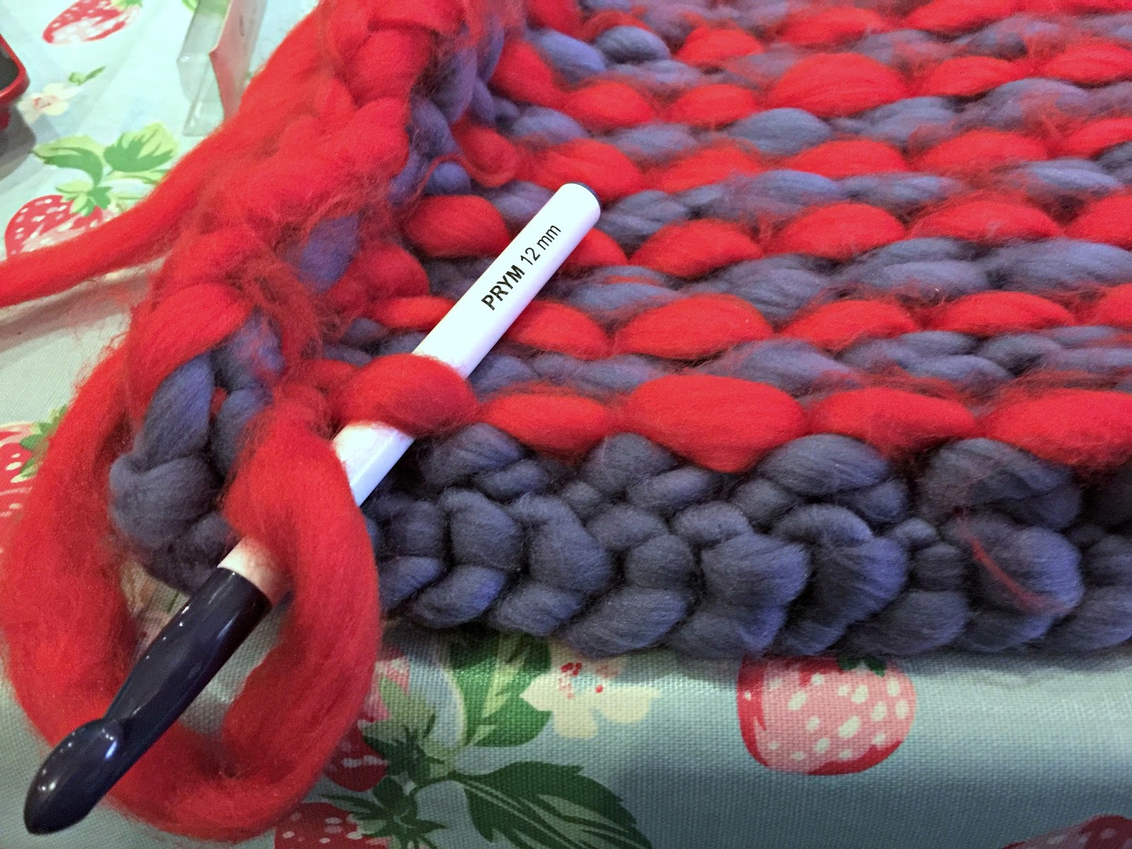 just saying Superchunkyknit cushions