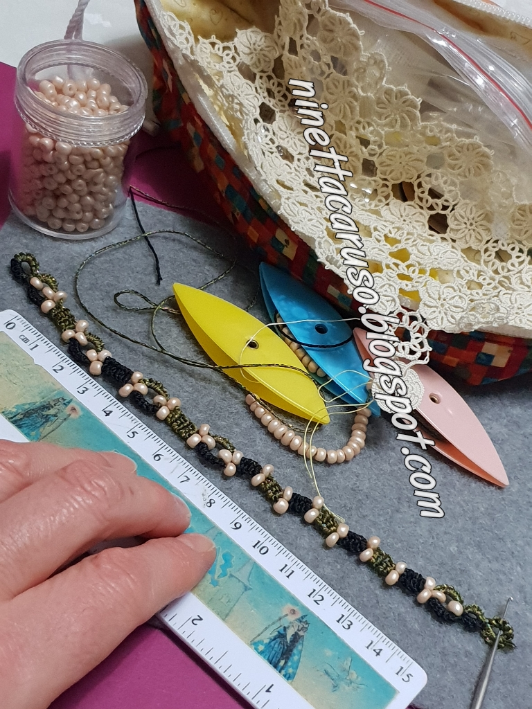 Chiacchierino facilissimo chubby chic tatting