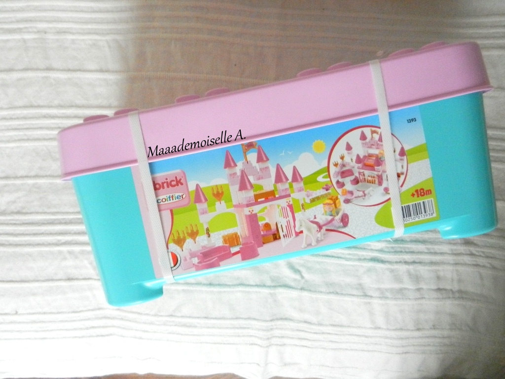 Maaademoiselle A.: || Joyeux Noël ! - Idées cadeaux pour petite fille
