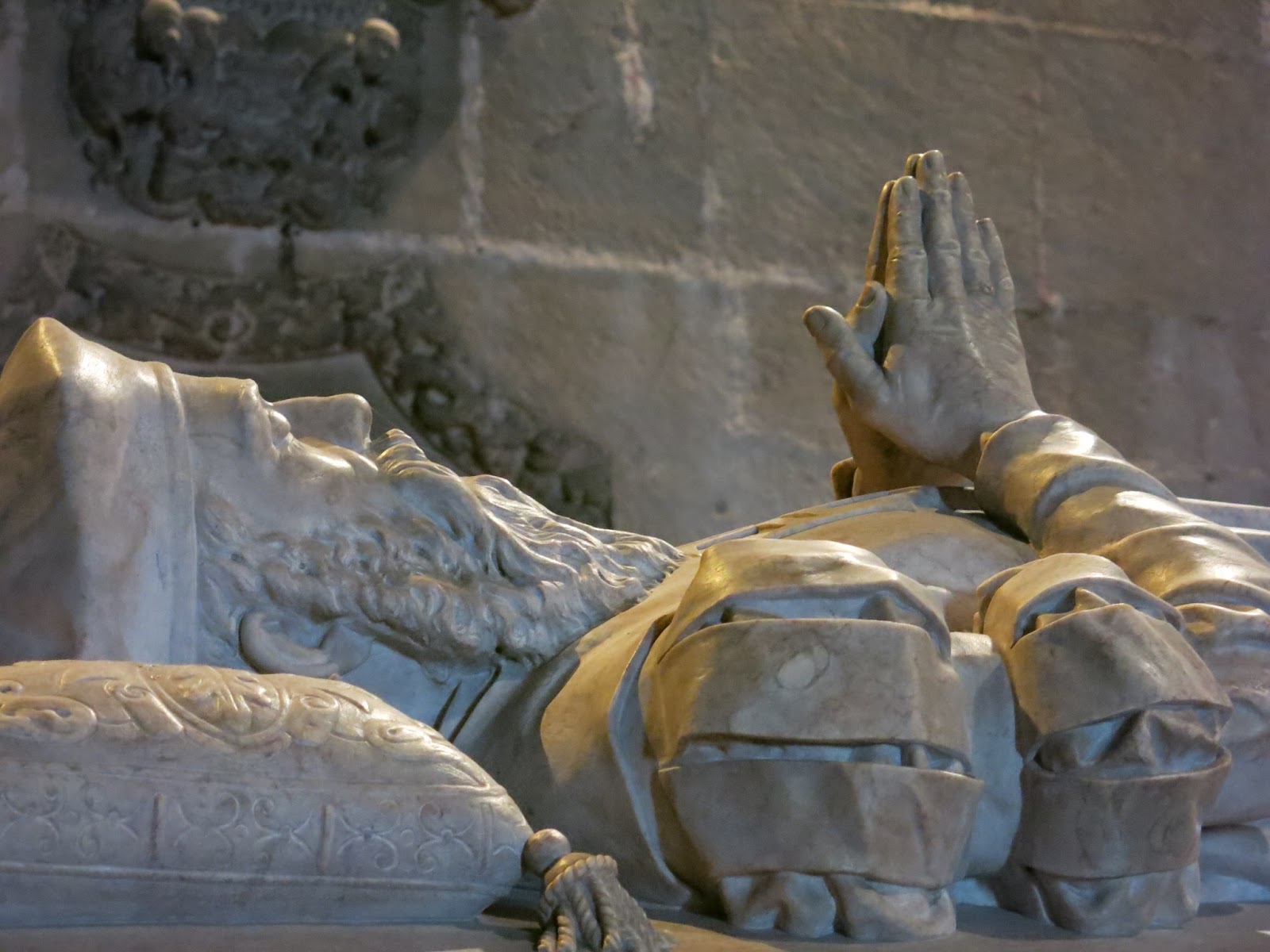 La Double Statue De Méphistophélès Et Marguerite