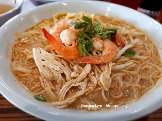 Dayang Sarawak Corner In Presint 15 I Ordered Laksa Sarawak Special