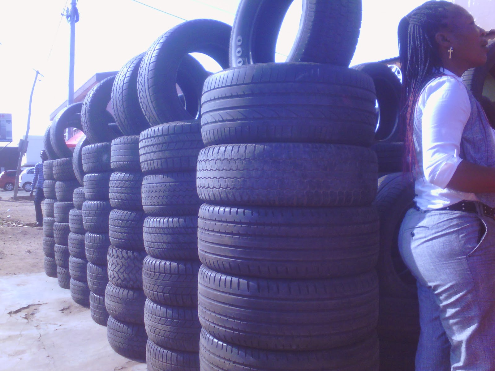 SECONDHAND GOODS INTO GHANAACCRA USED TYRES AND CARS IN GHANA ACCRA