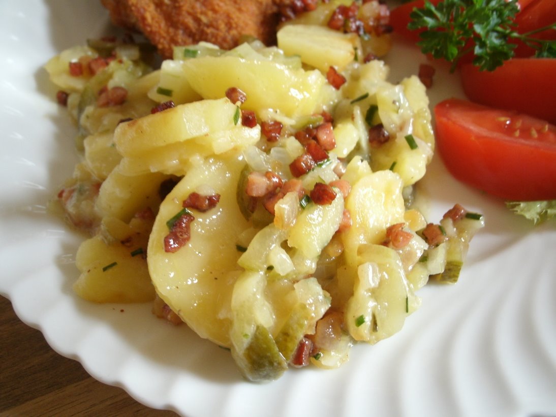bunter-kochloeffel: Schwäbischer Kartoffelsalat mit Hamburger Knusperspeck