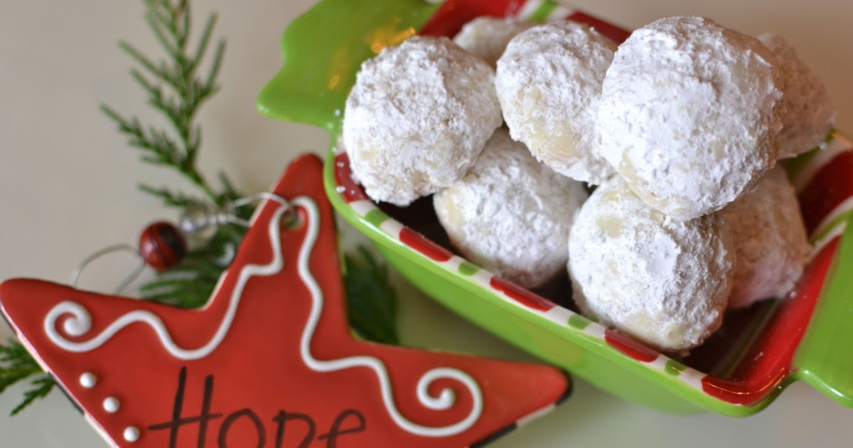 A Southern Soul Mexican Wedding Cookies