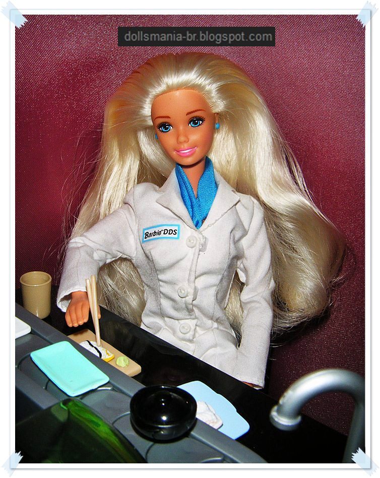 Dolls: Barbie doll/ Dentist/