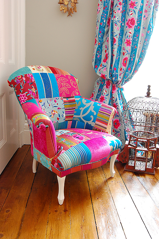 funky louis Cold toes & Colourful couches