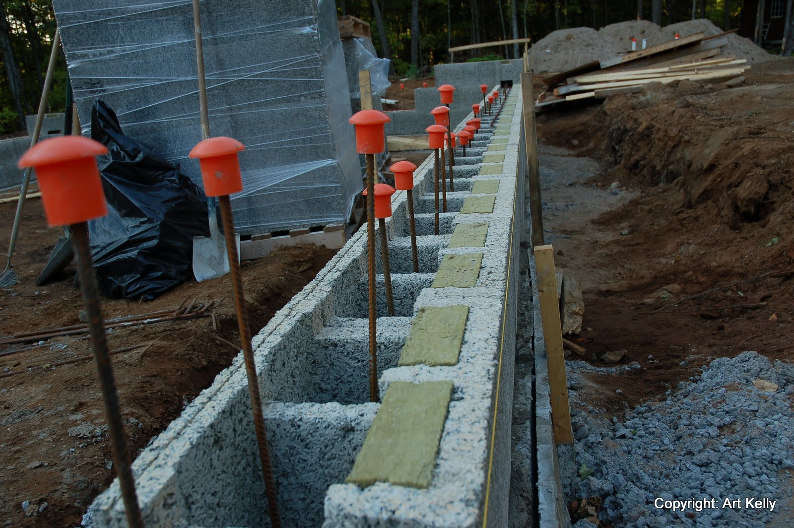 Living Off Grid 45.05 N, 77.85 W Frost Wall