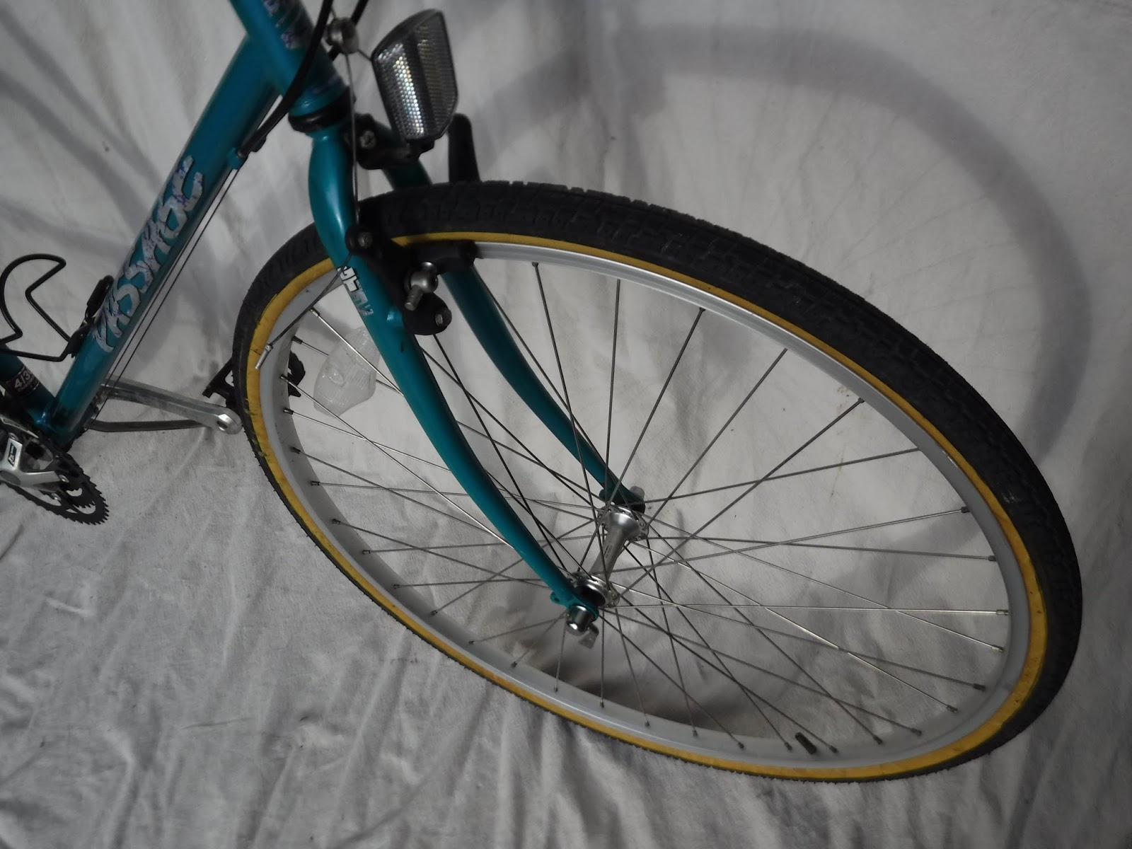 gt passage cross series bike
