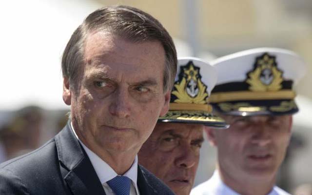 Juíza intima Bolsonaro a se manifestar sobre celebração da intervenção de 1964