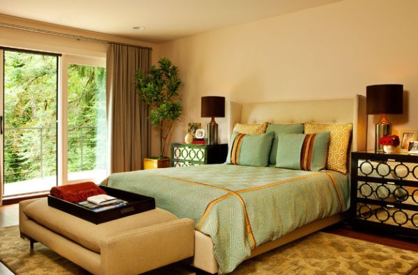 Excelentes ideas para decorar tu dormitorio con bancos | Consejos de