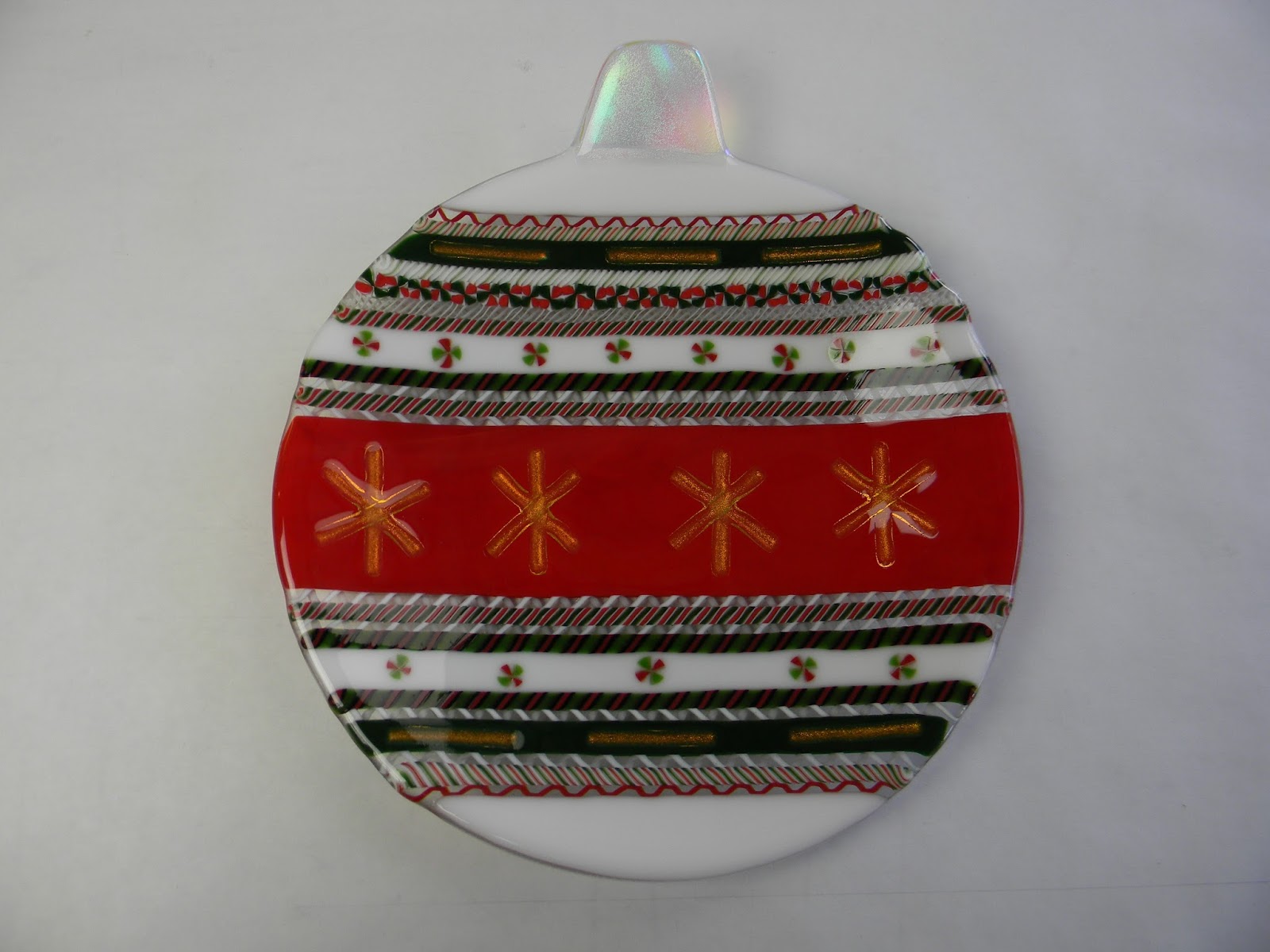 Lisa Vogt Art Adventure Blog Glitzy Ornament Bowl and Dish Howto