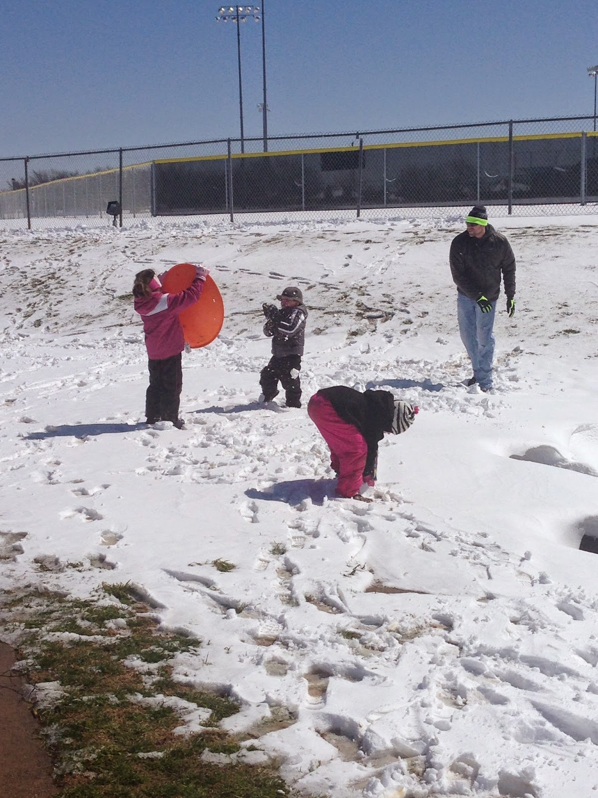 Mrs. MeGown's Second Grade Safari LUCKY Acrostic Poem Craftivity FREE