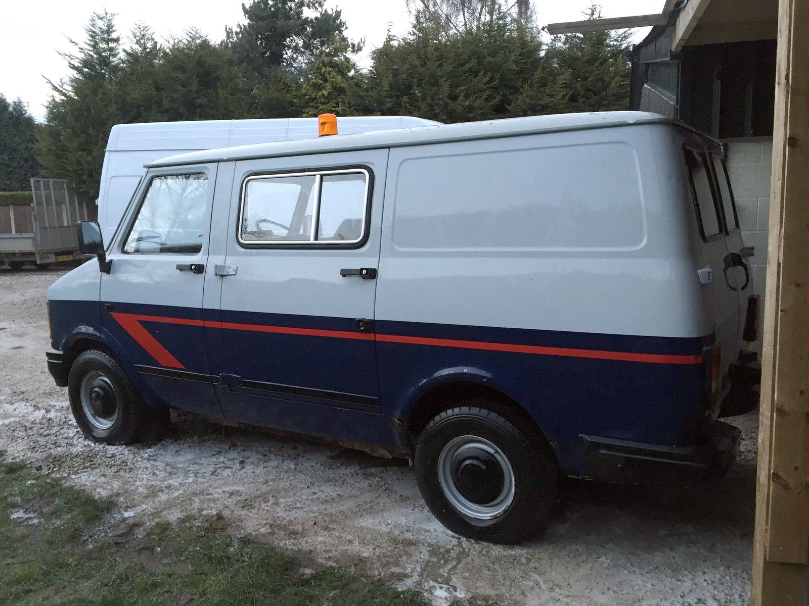 Bedford CF2 Van ebay Electric Bedford CF2 Barn Find