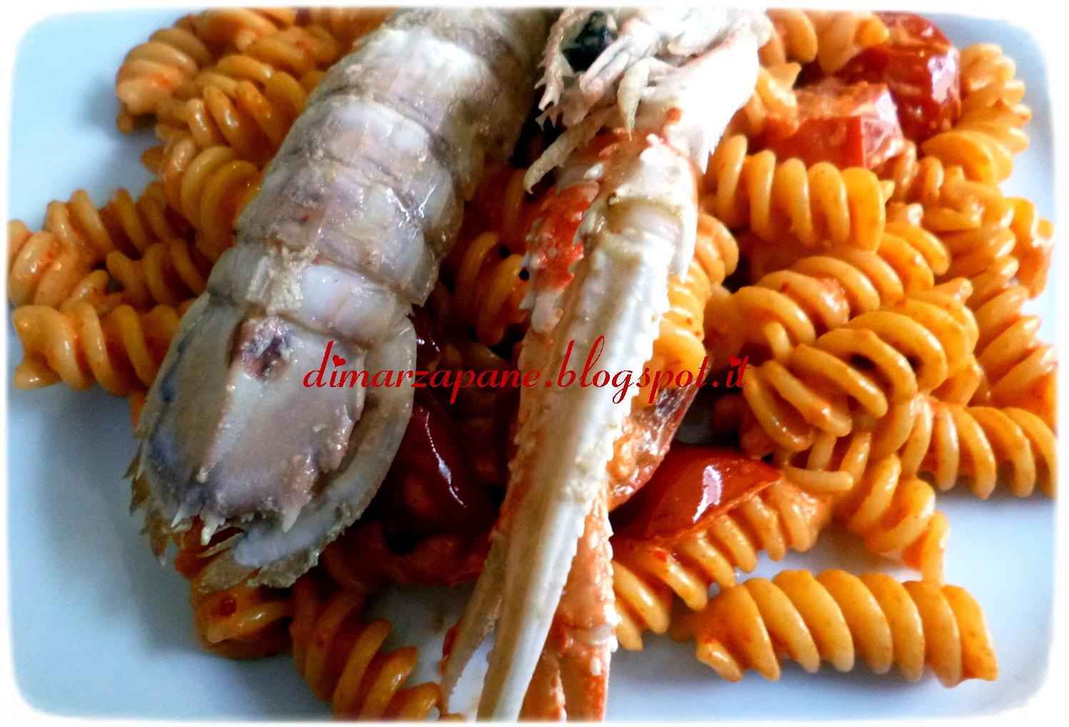 ...scampi, panocchie e peperoni...