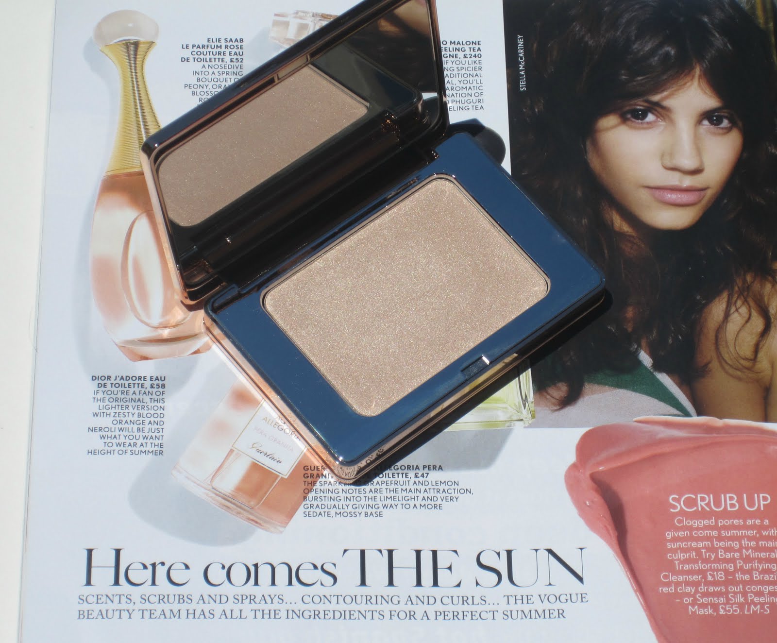 Natasha Denona All Over Glow Face & Body Shimmer in Powder - 01 Light –  Beautykom