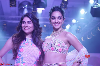 Kiara Advani walks the ramp showcasing the collection of label  Papa Dont Preach by designer Shubhika during the Bombay Times Fashion Week 2018 ~  Exclusive 005