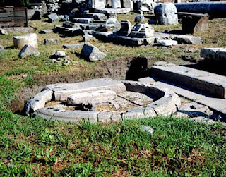 Fuente: http://www.nauticareport.it/public/images/venerecloacina.jpg Templete a Venus Cloacina